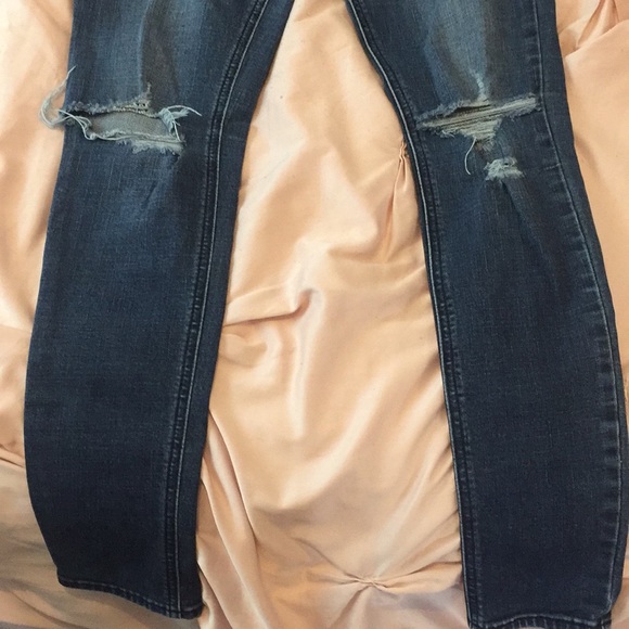 Ripped High-Waist Skinny Jeans - Picture 2 of 3
